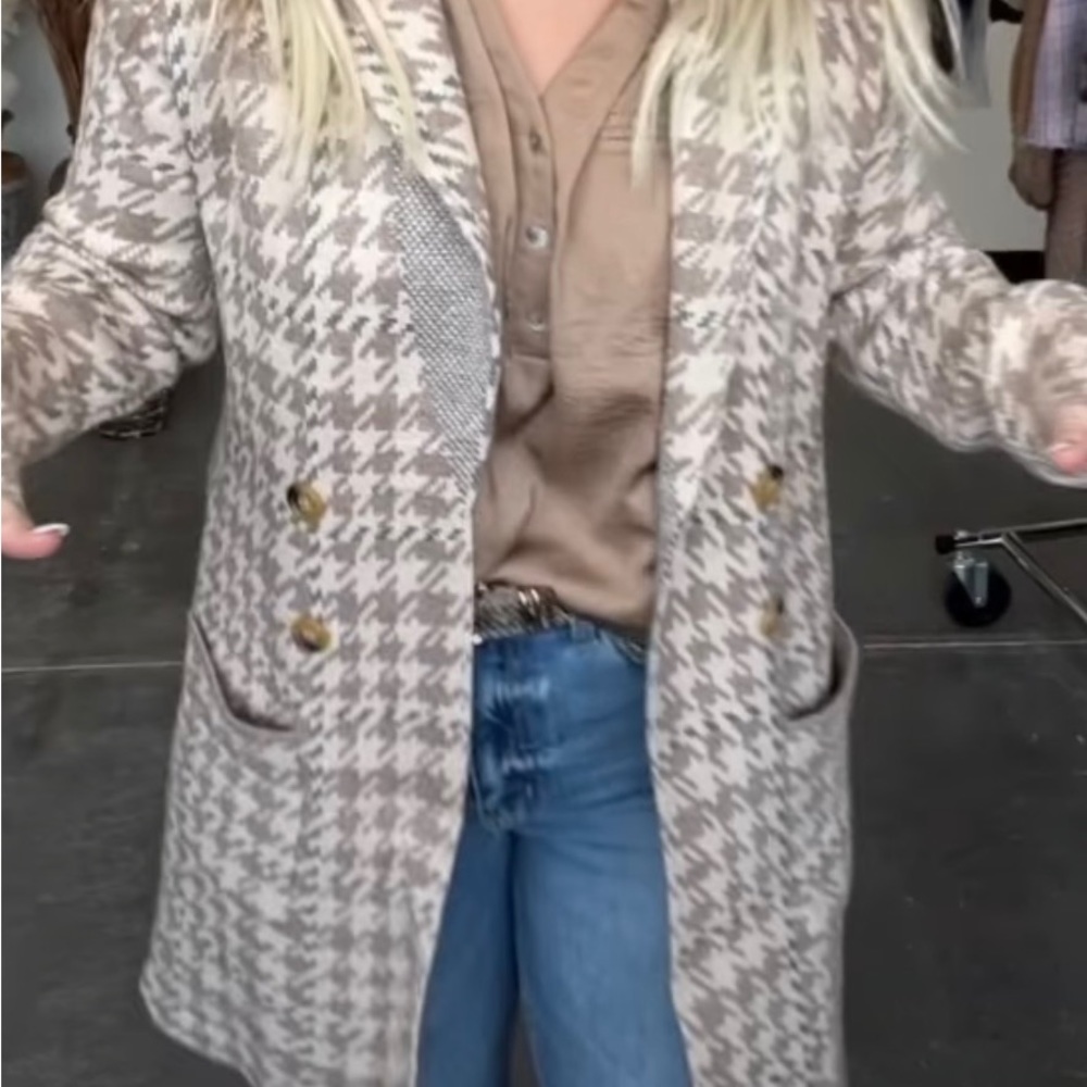 Gorgeous Shacket!